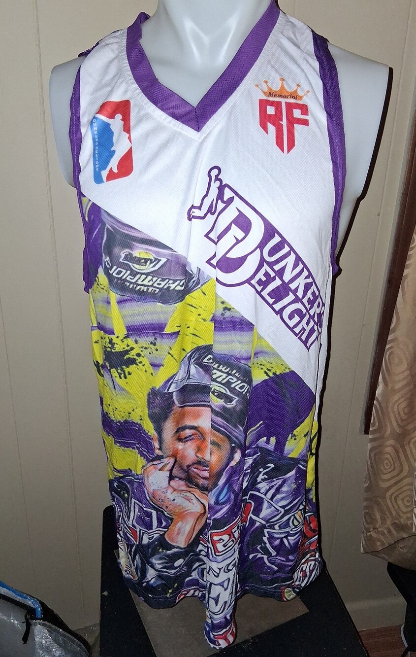 Dunkers Delight Kobe
